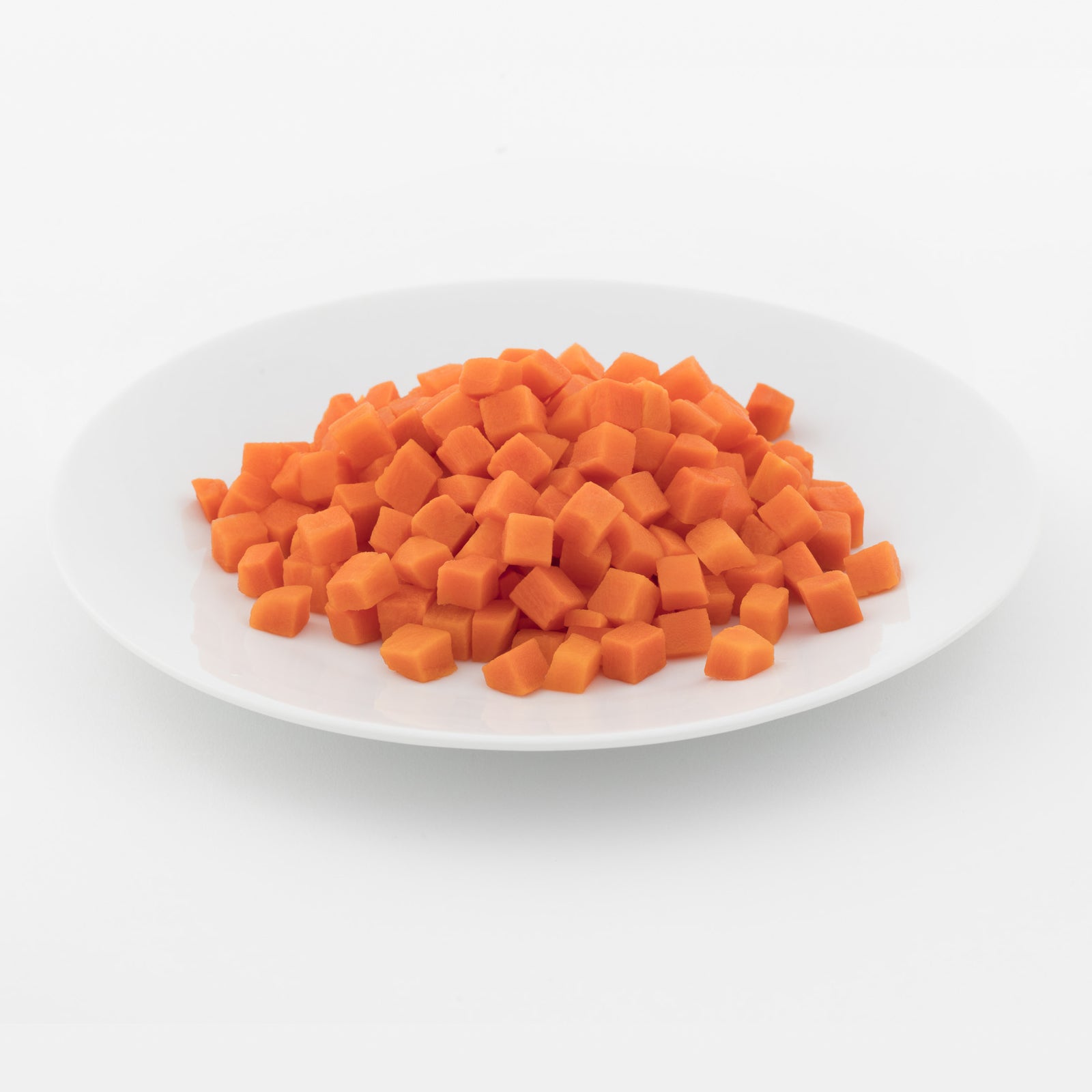 BELOW ZERO Diced carrots